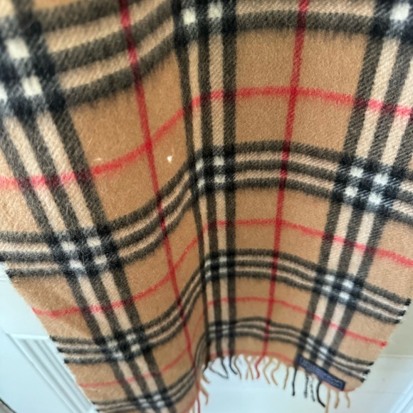 Vintage Burberrys Nova Check Wool Cashmere Scarf - Picture 6 of 8